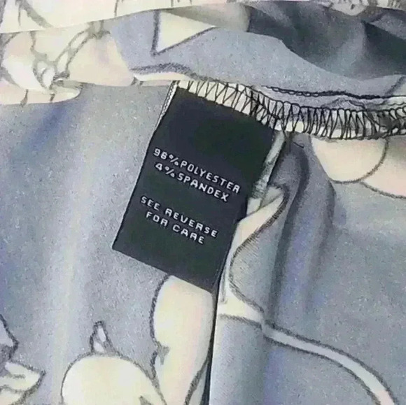 Coco Bianco belle sleeve blue white black floral polyester spandex blouse size M - Picture 10 of 11